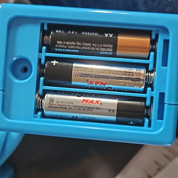 Vintage Fisher Price Rare Musical Film Cartoon with Backpack - Picture 15 of 15